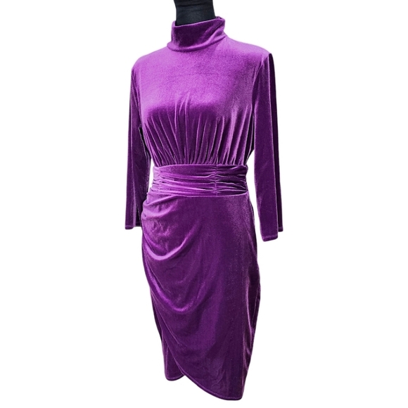 London Times Ruched Velvet Dress Womens Size 8 Purple Whimsigoth Mob Wife Unique - Picture 3 of 13